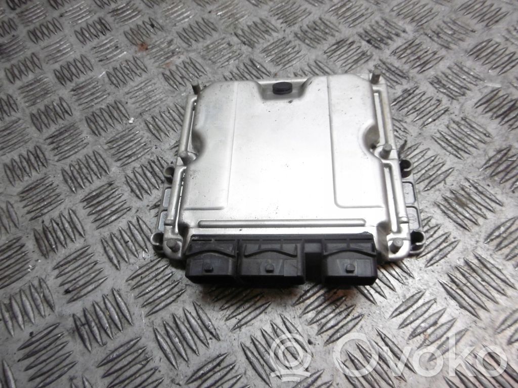 Peugeot 607 Unité de commande, module ECU de moteur 
