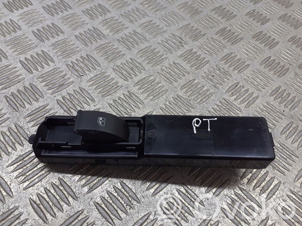 Interruptor de la ventanilla de ventilación   12764023