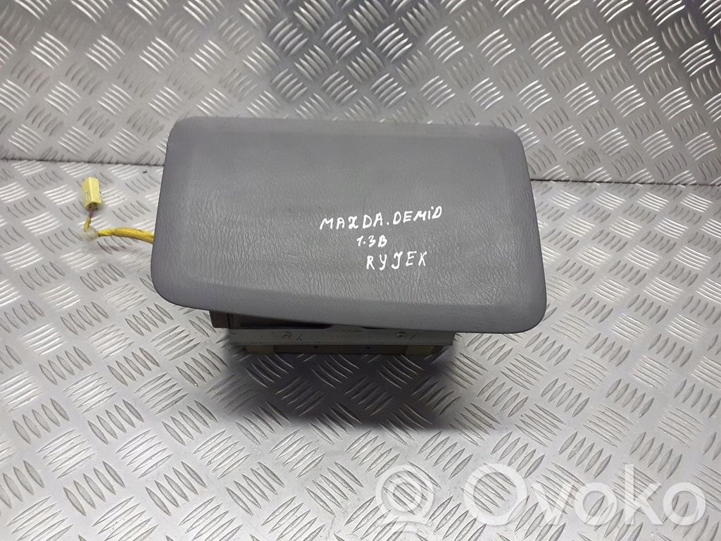 Mazda Demio Airbag pasager 