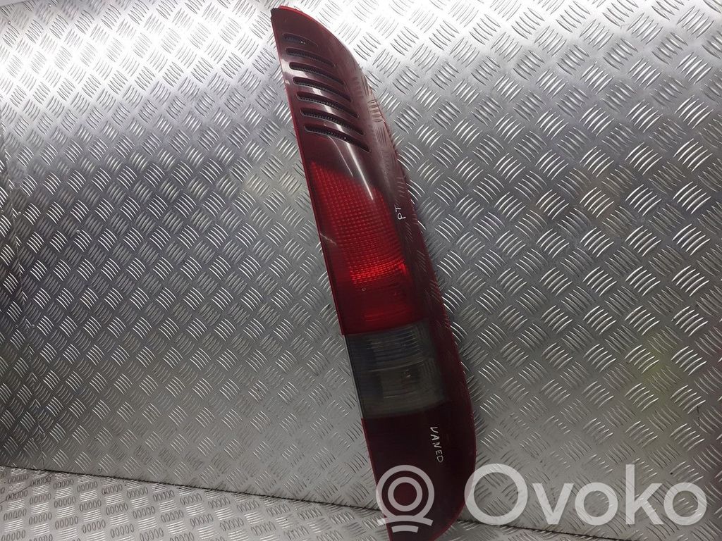 Mercedes-Benz Vaneo W414 Reflector spate