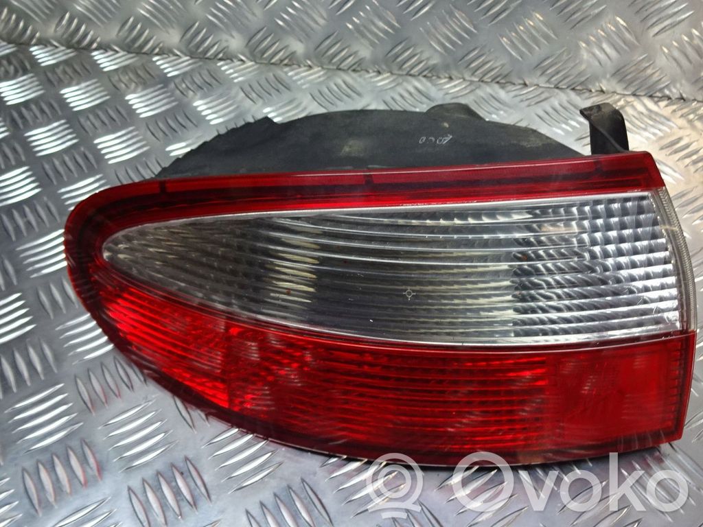 Rear/tail lights