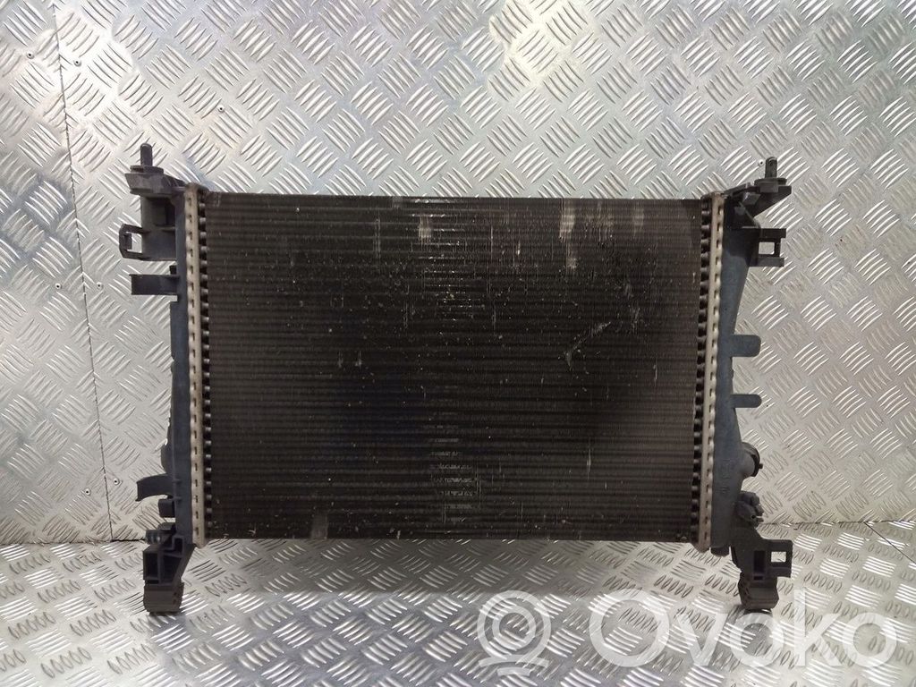 Opel Corsa D Jäähdytinsarja 