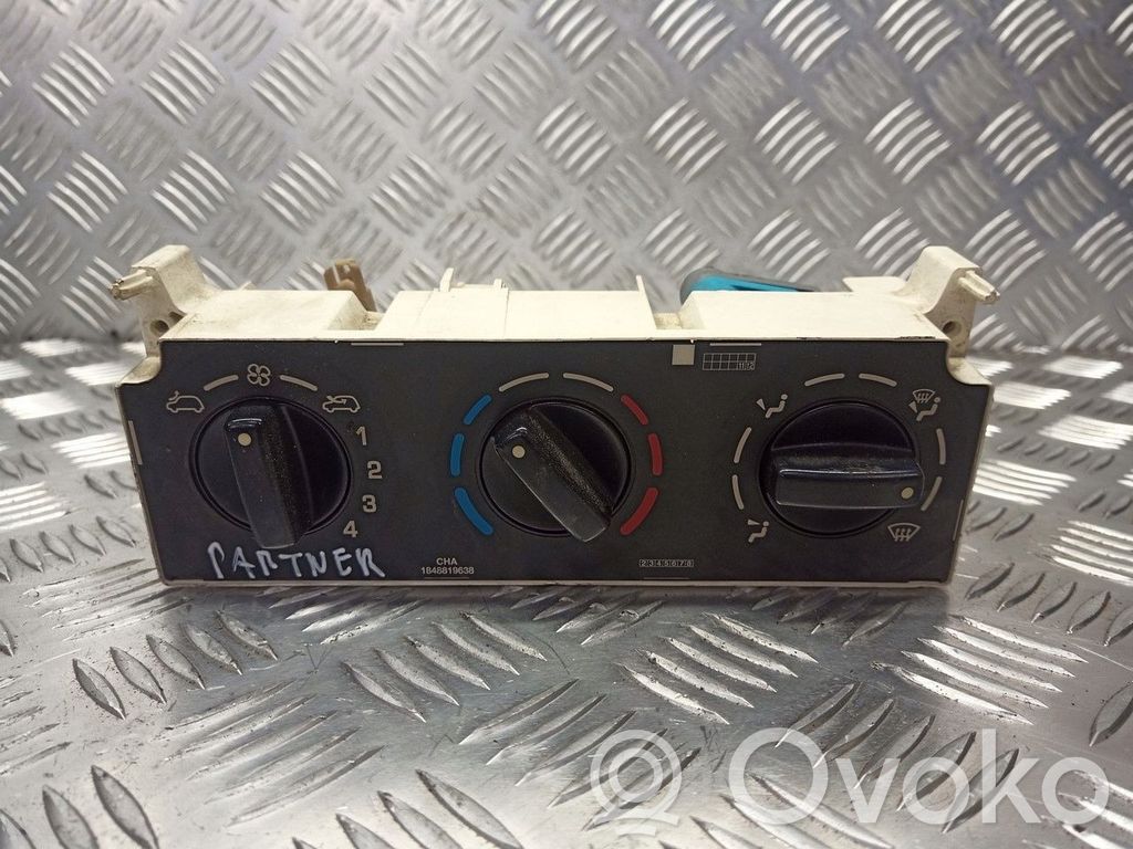 Peugeot Partner Interior fan control switch 