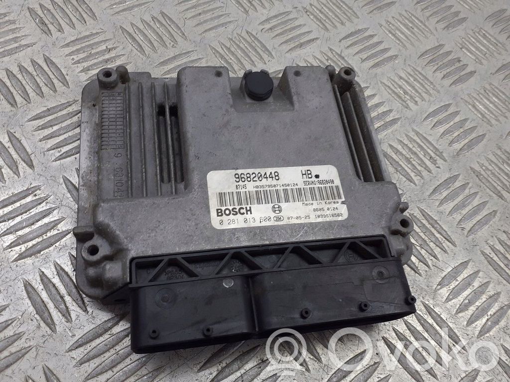 Chevrolet Lacetti Unidad de control/módulo ECU del motor 