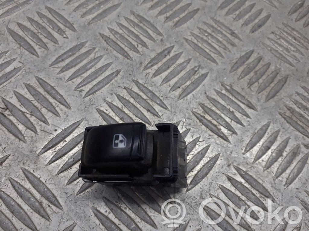 Chevrolet Lacetti Interruttore di controllo dell’alzacristalli elettrico