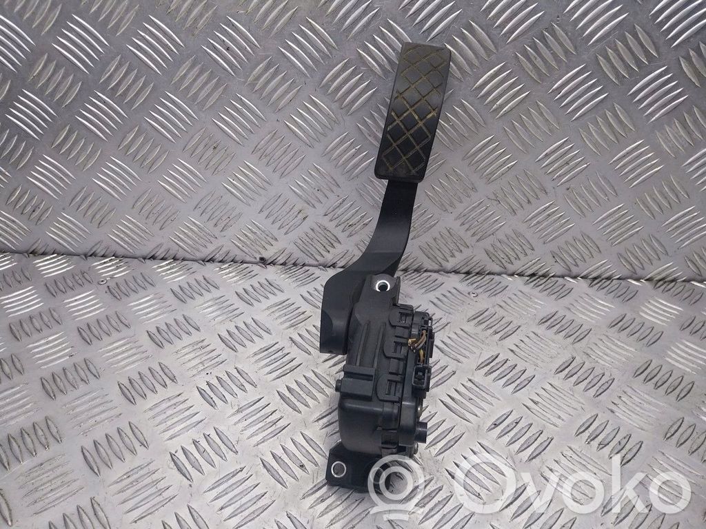 Gaspedal   8E1723523C