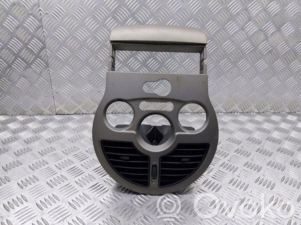 Renault Modus Radiouztvērēja / navigācija dekoratīvā apdare 