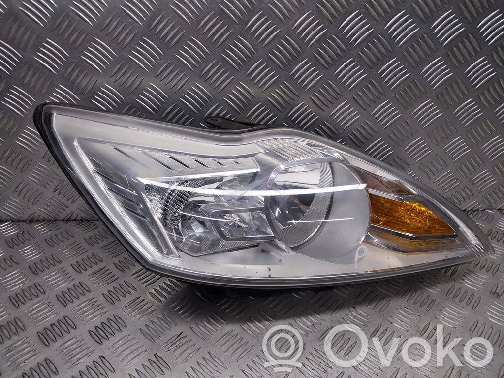 Ford Focus Scheinwerfer 