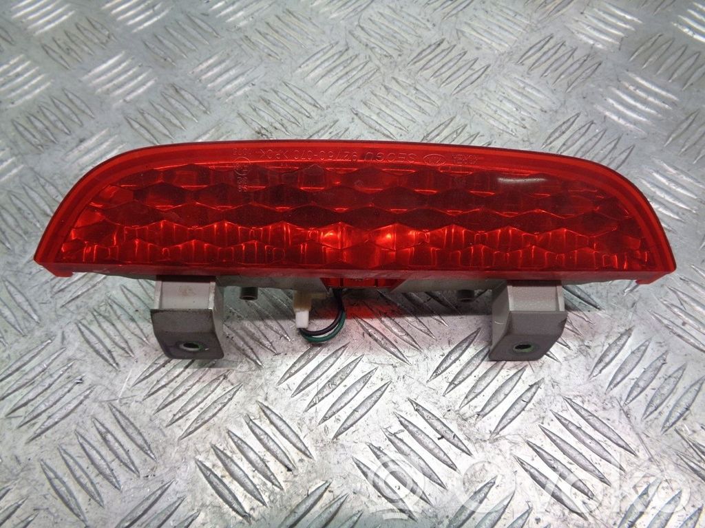 KIA Picanto Troisième feu stop