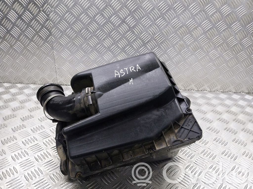 Opel Astra H Scatola del filtro dell’aria