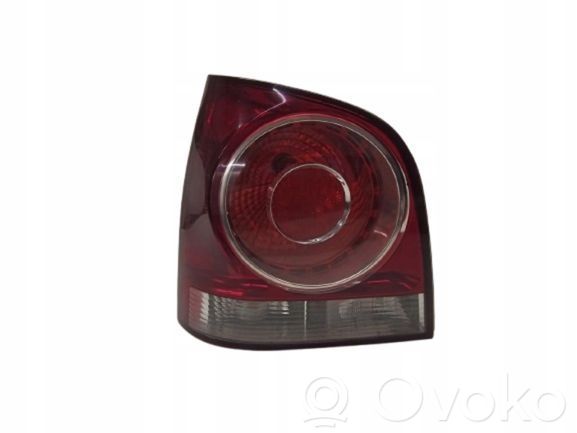 Volkswagen Polo IV 9N3 Lampă spate în caroserie 