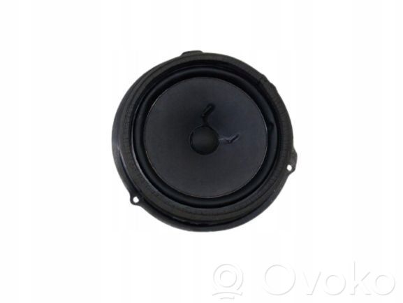 Subwoofer   6M2T18808AC