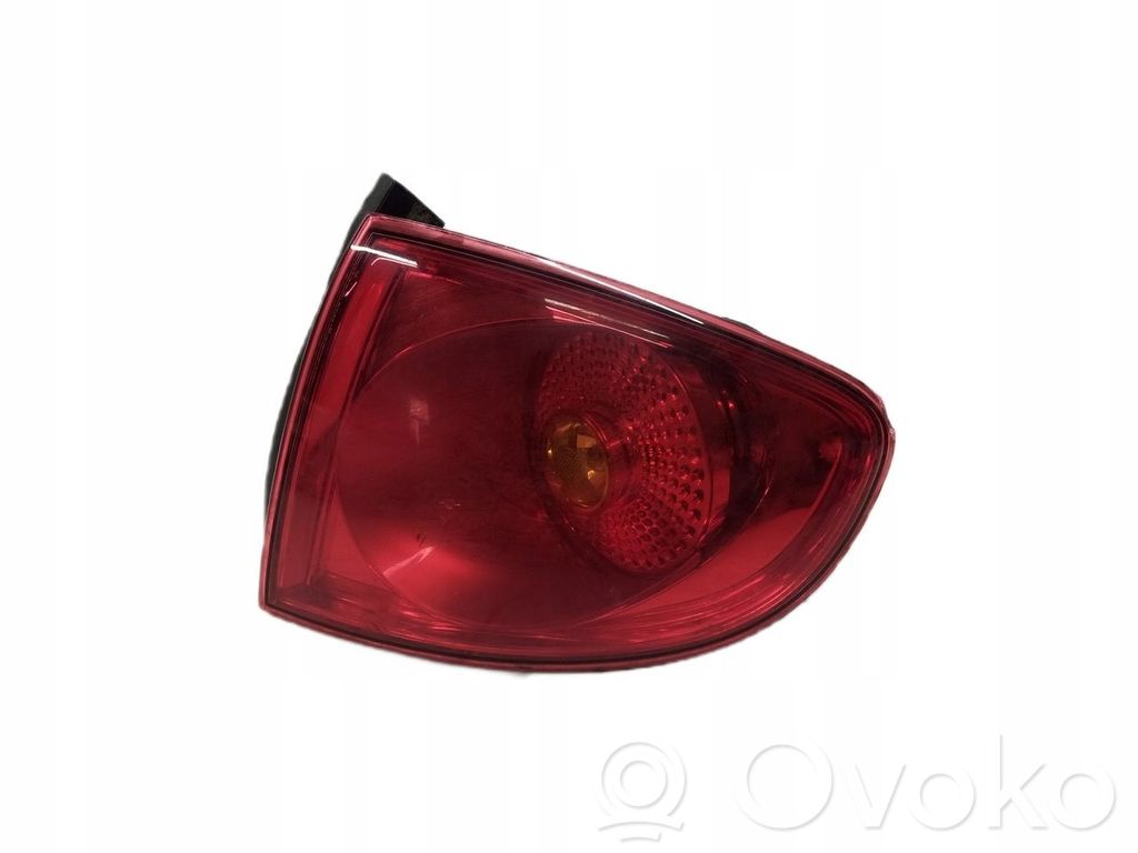 Reflector de faros/luces traseros   5P0945112