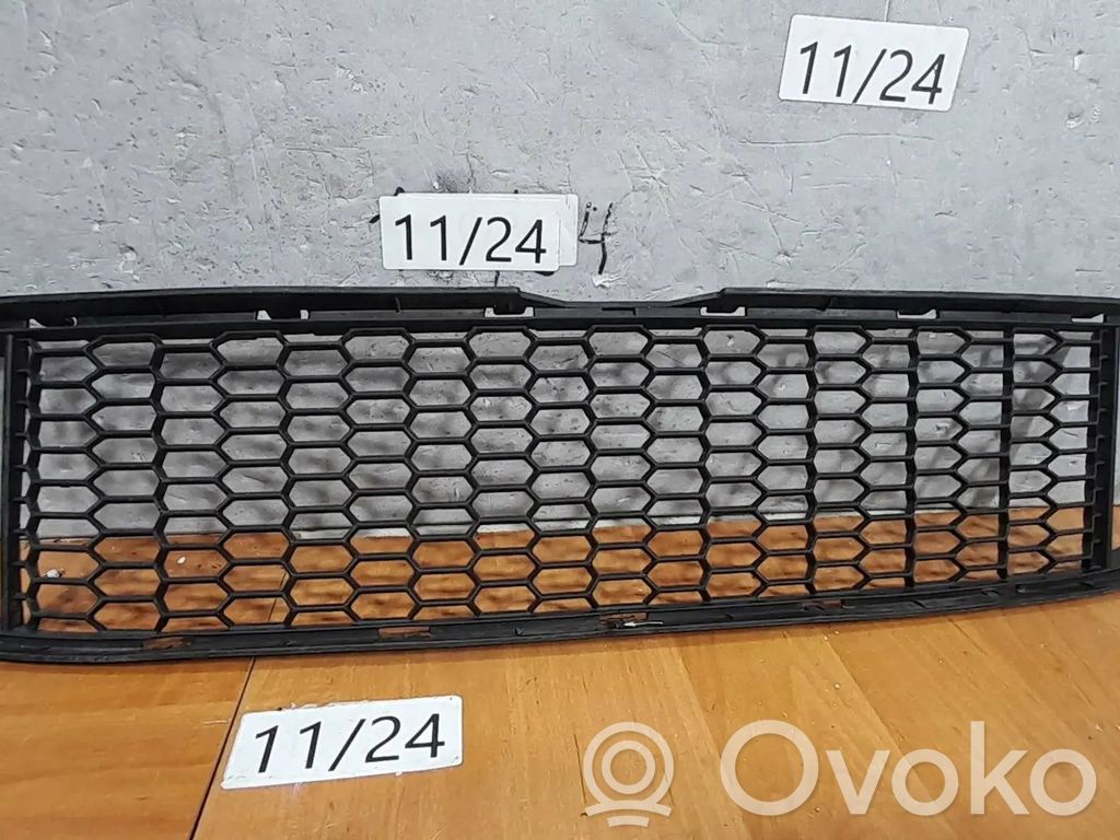 BMW 3 E92 E93 Front bumper lower grill 
