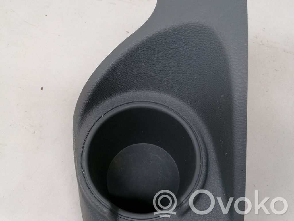Ford Transit Kita panelės detalė 