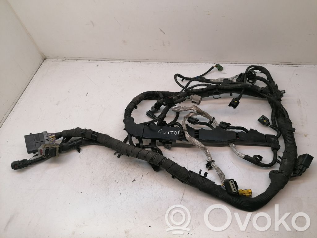 Ford Transit Custom Engine installation wiring loom 