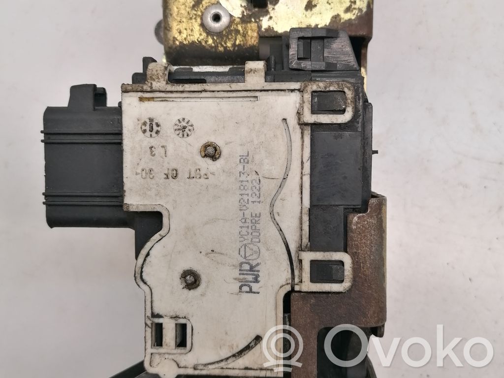 Ford Transit Priekšpusē slēdzene 