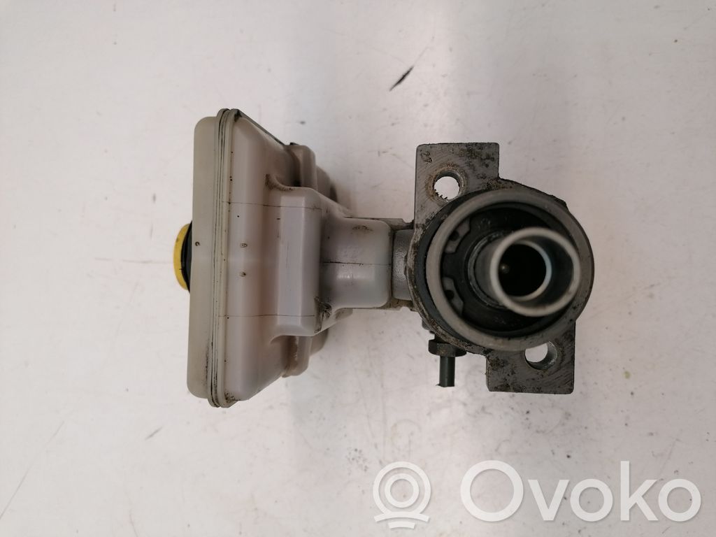 Ford Transit Master brake cylinder 