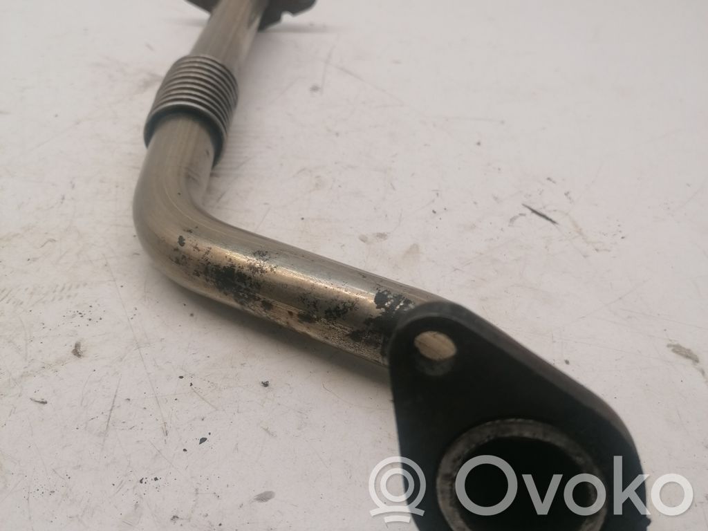 Ford Transit Caurulīte (-es) / šļūtene (-es) 