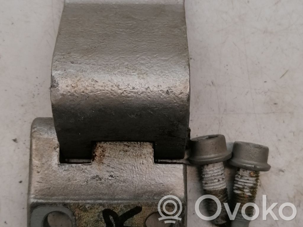 Peugeot Boxer Front door lower hinge 