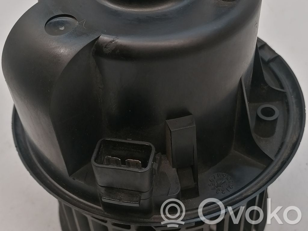 Ford Transit Mazā radiatora ventilators 