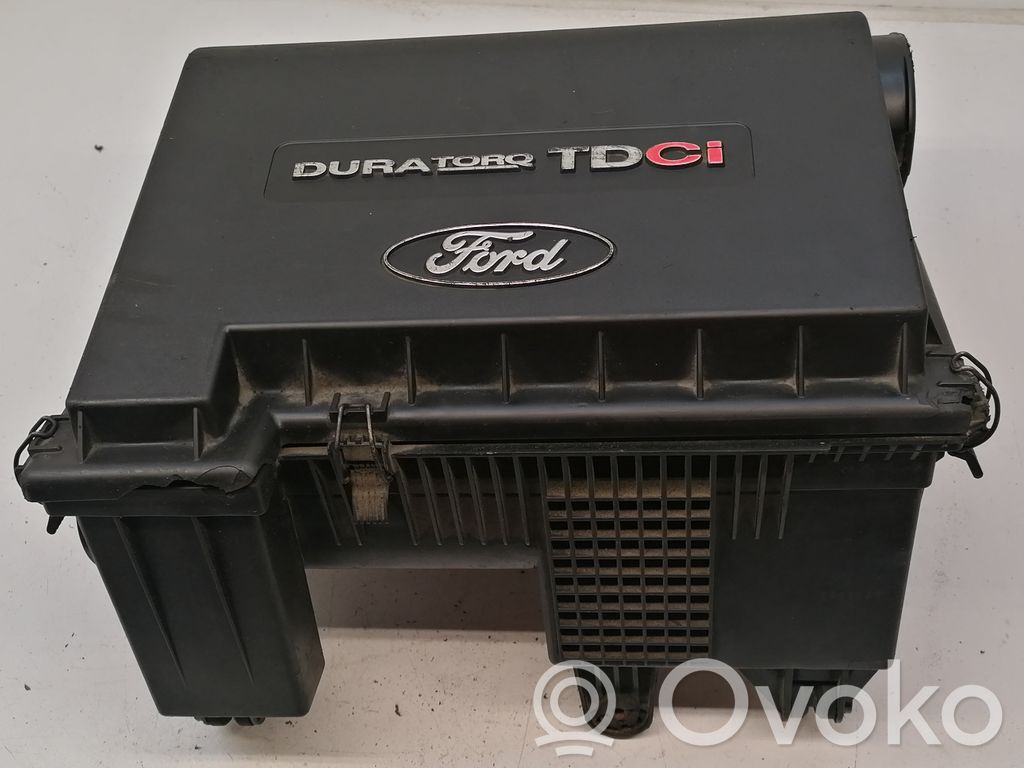 Air filter box   6C119600CE