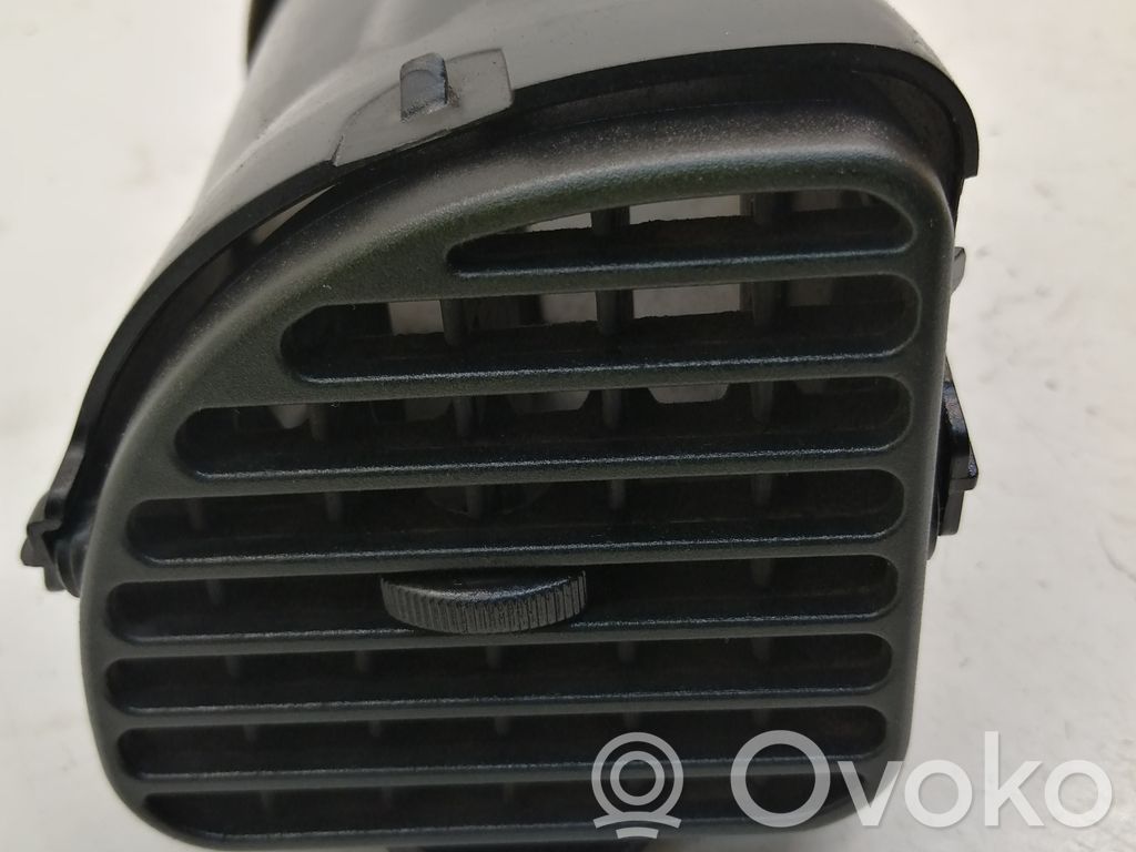 Ford Transit Šoninės oro grotelės 
