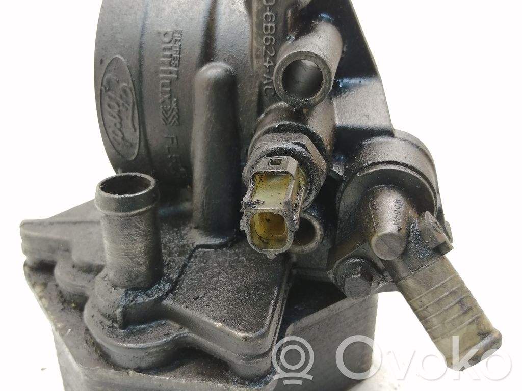 Ford Transit Oil filter mounting bracket 