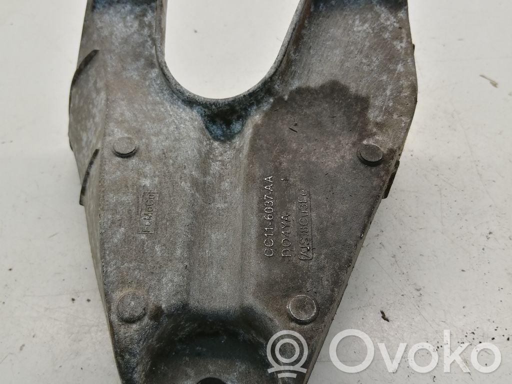 Ford Transit Engine mounting bracket 