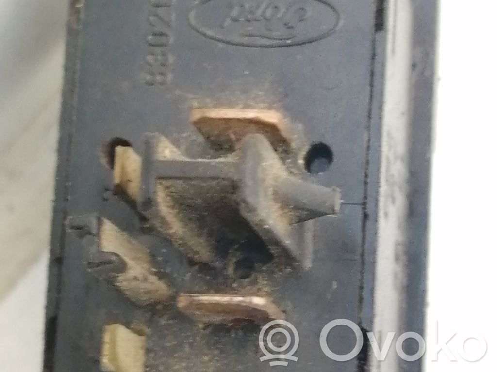 Ford Transit Interior lighting switch 