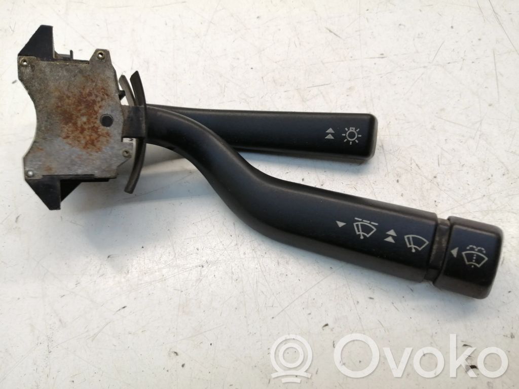 Ford Transit Headlight wiper arm 
