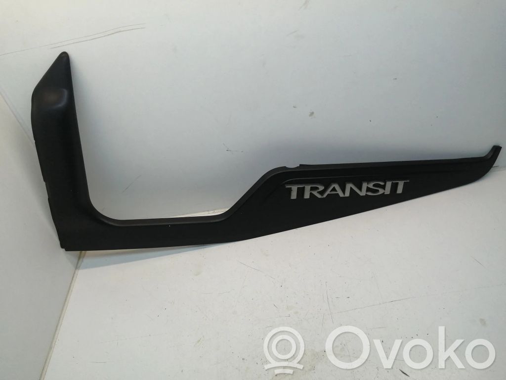 Ford Transit Listón embellecedor de la ventana de la puerta delantera 