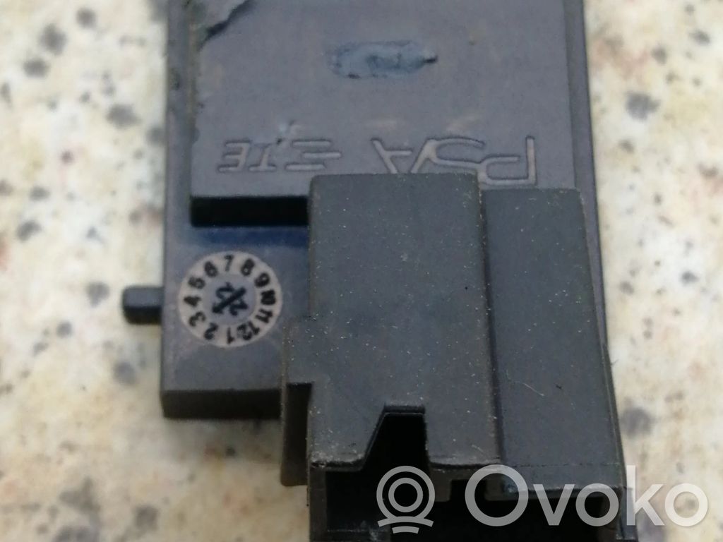 Opel Corsa F Sun solar sensor 