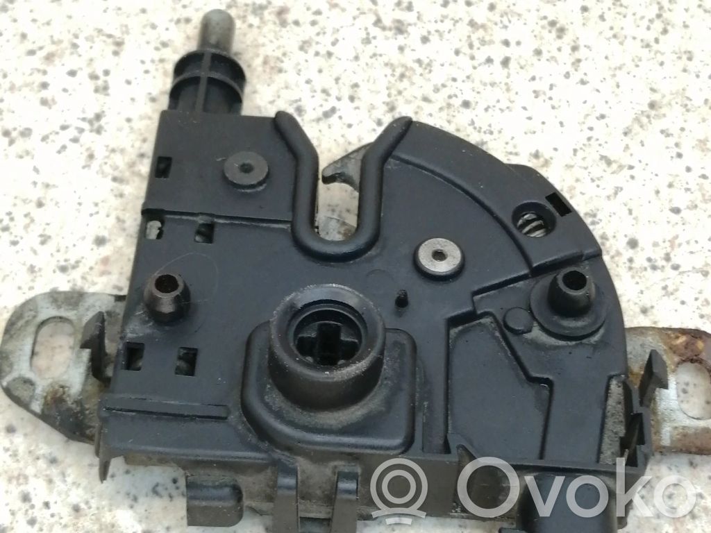 Ford Focus Spyna variklio dangčio 