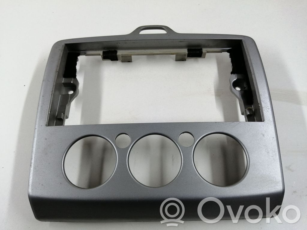 Ford Focus Dashboard center trim panel 