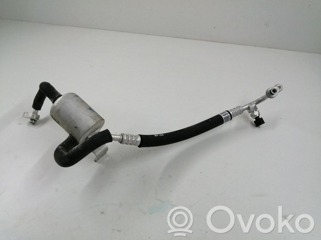 Hyundai Kona I Air conditioning (A/C) pipe/hose 