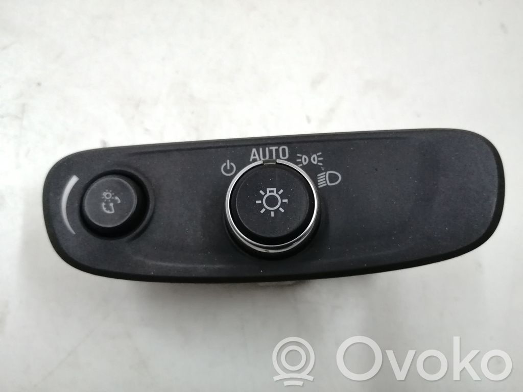 Opel Mokka Light switch 