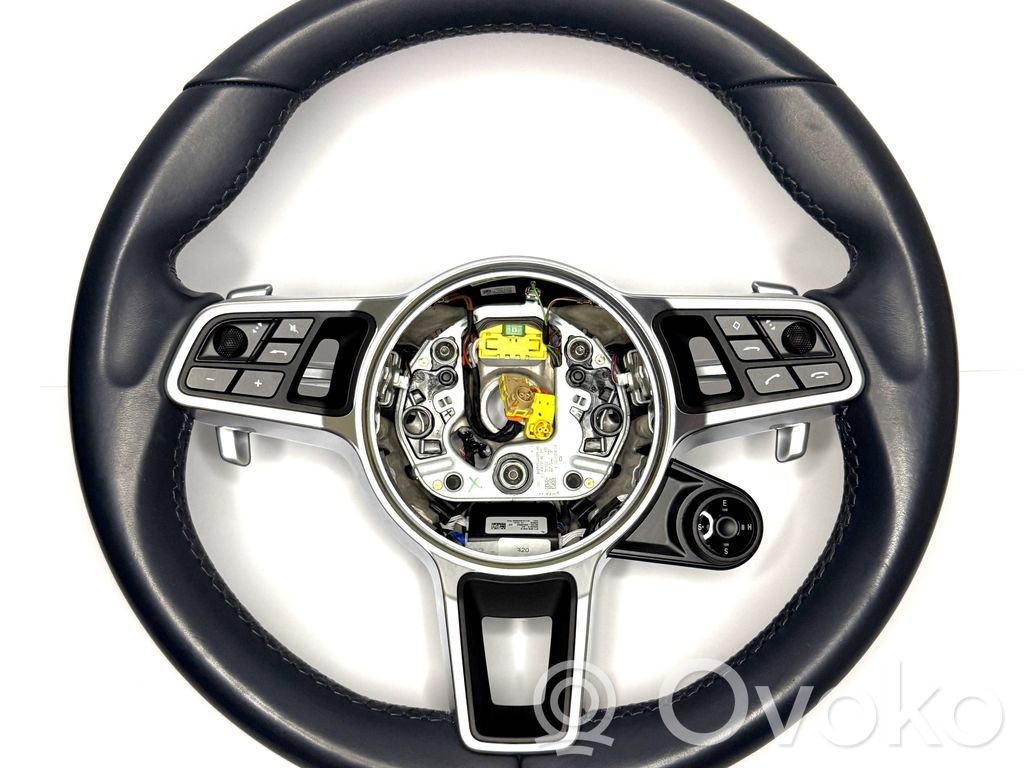 Porsche Cayenne (9Y0 9Y3) Ohjauspyörä 