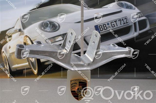 Porsche Cayman 987 Engine mount bracket 