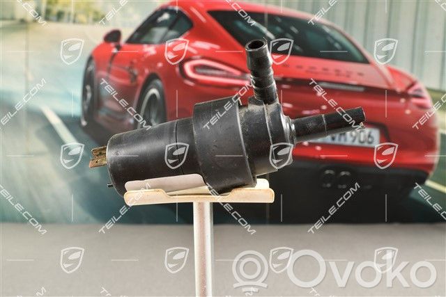 Porsche 944 Achsschenkel hinten 