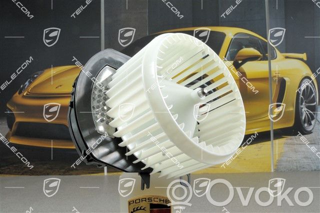 Porsche Cayenne (92A) Ventola riscaldamento/ventilatore abitacolo 