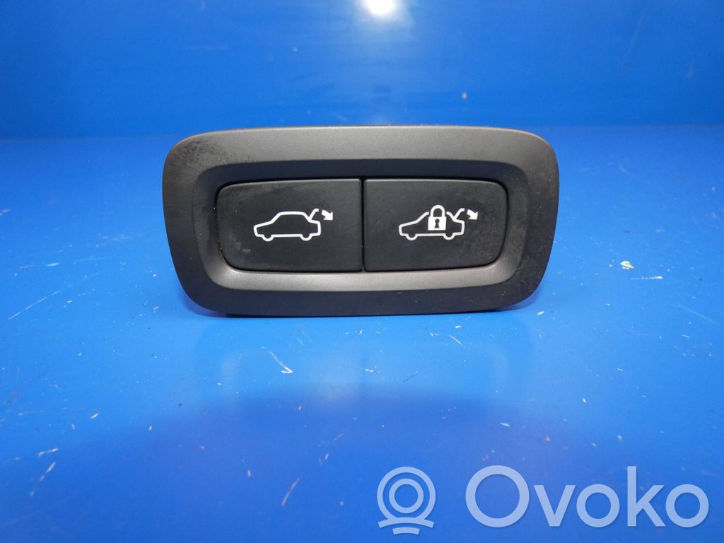 Volvo V60 Przełącznik / Przycisk otwierania klapy tylnej / bagażnika 