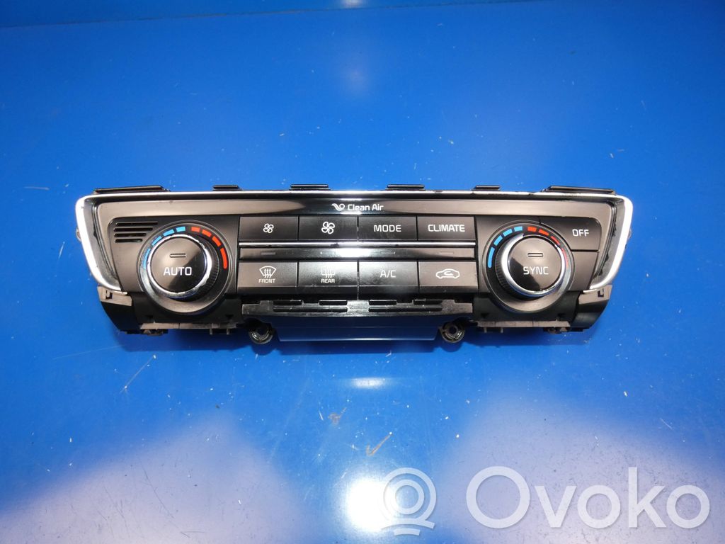 KIA Optima Climate control unit 