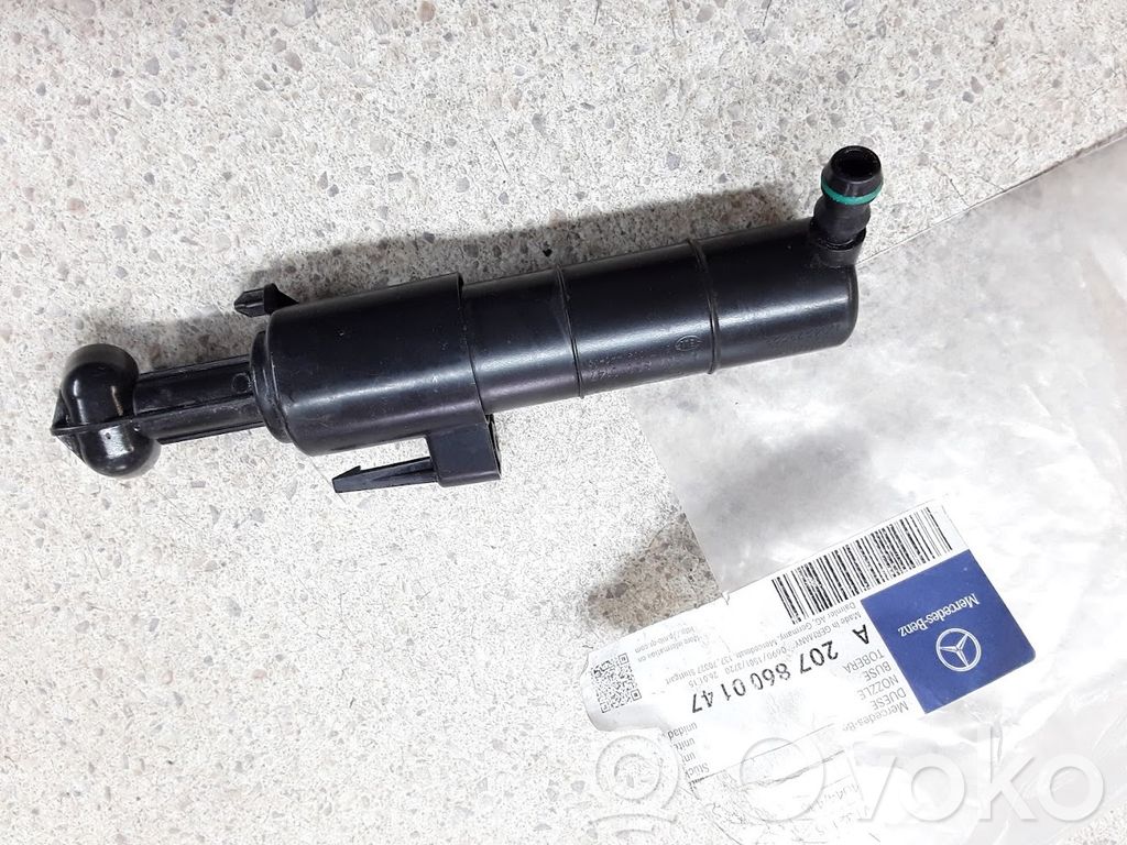 Mercedes-Benz E C207 W207 Dysza spryskiwacza lampy przedniej 