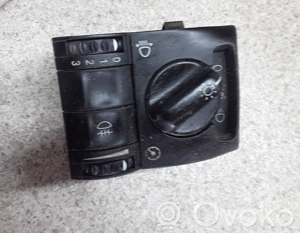 Opel Omega B2 Light switch 