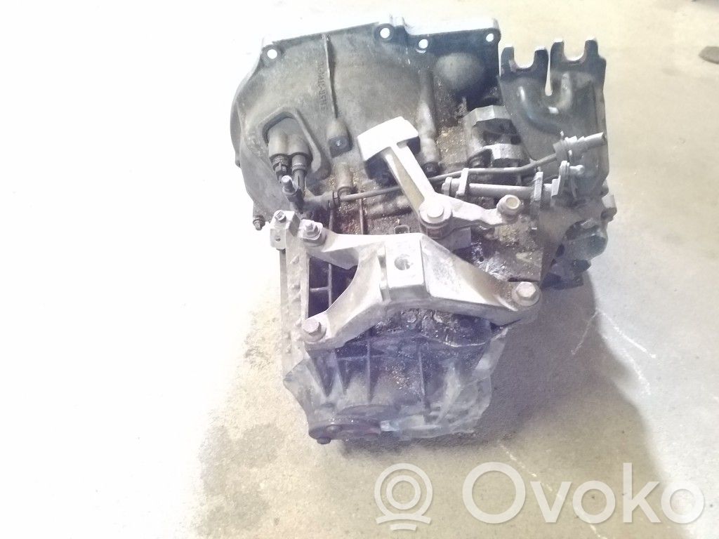Volvo S40 Manual 5 speed gearbox 