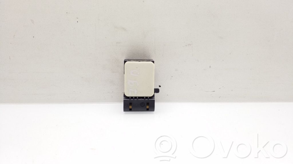 Sensor impacto/accidente para activar Airbag   6911003