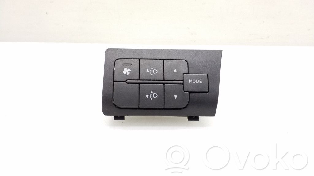 Citroen Jumper Headlight level height control switch 
