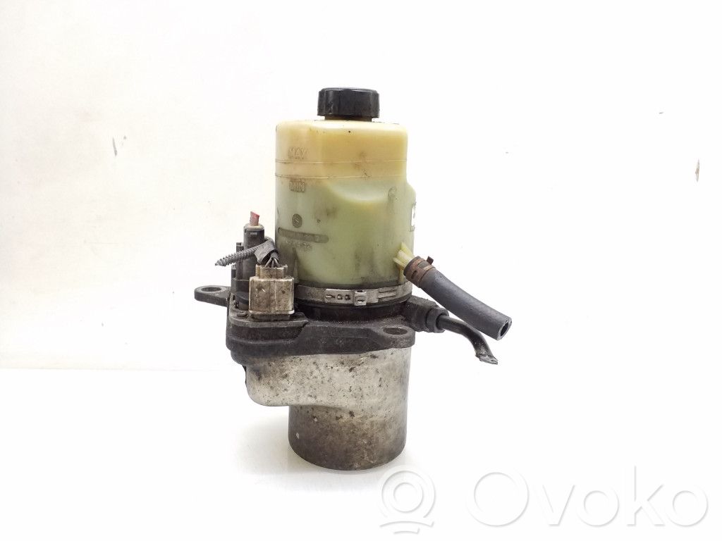 Ford Focus Power steering pump 