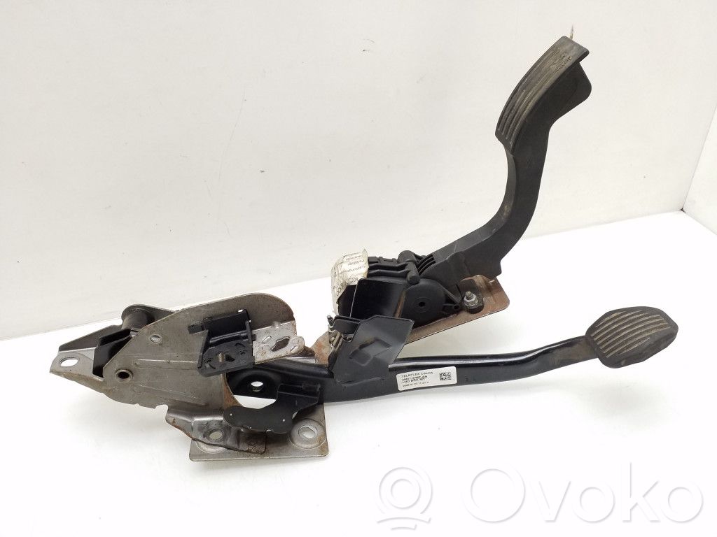 Ford Focus Pedal assembly 